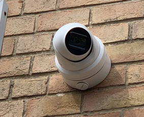 Signalizacija, elektra, telefonspynės, video kameros - IP kamerų montavimas ir priežiūra - 1 IP kamerų montavimas ir priežiūra - Signalizacija, elektra, telefonspynės, video kameros - 1