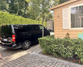 Keleivių pervežimas mikroautobusais su vairuotoju / JustGo / Darbų pavyzdys ID 3692289