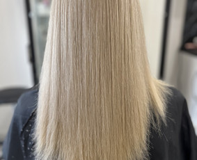 Plaukų kirpimai ir dažymai - Braziliškas plaukų tiesinimas keratinu - 4 Braziliškas plaukų tiesinimas keratinu - Plaukų kirpimai ir dažymai - 4