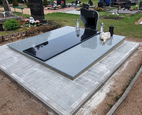 Paminklai. Visi darbai kapinėse. / Atliekame Kapu Tvarkymo Darbus / Darbų pavyzdys ID 3694367