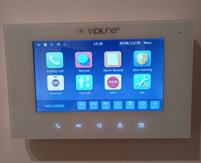 Signalizacija, elektra, telefonspynės, video kameros - Telefonspynių montavimas - 2 Telefonspynių montavimas - Signalizacija, elektra, telefonspynės, video kameros - 2