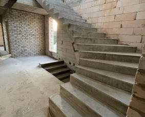 Betoniniai laiptai, vidaus ir lauko laiptų betonavimas / Du Laiptai / Darbų pavyzdys ID 3704169