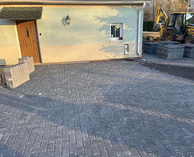 Trinkelių klojimas, gerbūvio tvarkymas - Aplinka, sodas - 3 Aplinka, sodas - Trinkelių klojimas, gerbūvio tvarkymas - 3