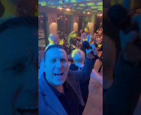 Profesionalus renginių vedėjas Burba Andrius - Gimtadienių, jubiliejų vedimas - 1 Gimtadienių, jubiliejų vedimas - Profesionalus renginių vedėjas Burba Andrius - 1