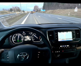 Keleivių pervežimas mikroautobusais su vairuotoju / JustGo / Darbų pavyzdys ID 3710049