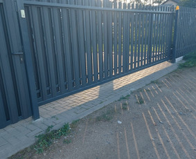 Metalo konstrukcijos,turėklai,tvoros,laiptai,suvirinimas / IRON STYLE MB / Darbų pavyzdys ID 3654607