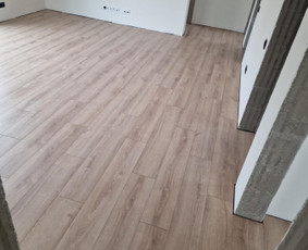 Išlyginamasis sluoksnis - vinilas - laminatas - parketlentės / Jutas Grindys / Darbų pavyzdys ID 3714309