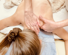 Gydomojo masažo paslaugas - Klasikinis nugaros masažas - 1 Klasikinis nugaros masažas - Gydomojo masažo paslaugas - 1