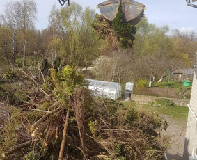 Keturašio savivarčio su kranu ir greiferiniu kaušu paslaugos / Aurimas / Darbų pavyzdys ID 3715377