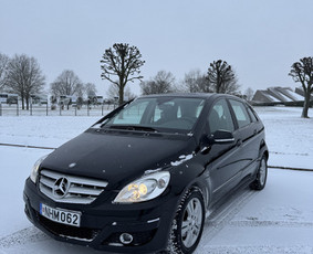 Automobilių nuoma Kaune - Lengvųjų automobilių nuoma - 4 Lengvųjų automobilių nuoma - Automobilių nuoma Kaune - 4