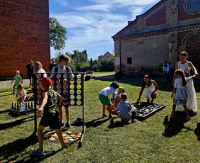 Mobilių kubilų, medinių lauko/vidaus žaidimų nuoma - Lauko žaidimų nuoma - 3 Lauko žaidimų nuoma - Mobilių kubilų, medinių lauko/vidaus žaidimų nuoma - 3