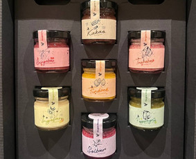 Išskirtiniai logotipai, įsimintinos pakuotės – jūsų verslui - Produktų pakuočių, etikečių kūrimas - 2 Produktų pakuočių, etikečių kūrimas - Išskirtiniai logotipai, įsimintinos pakuotės – jūsų verslui - 2