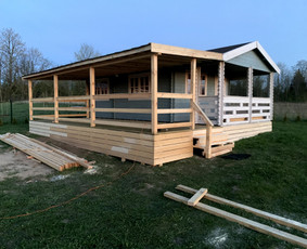 Sodo, mediniai nameliai - Visi statybos darbai, nuo pamatų iki rakto. - 2