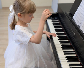 Muzikos mokytojai - Pianino pamokos su patyrusia mokytoja – greitai,efektyviaii - 2