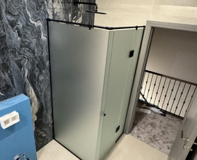 Nestandartinių dušų, led veidrodžių, terasų, stiklinimas. / Meltglas, MB / Darbų pavyzdys ID 3732683