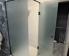 Nestandartinių dušų, led veidrodžių, terasų, stiklinimas. / Meltglas, MB / Darbų pavyzdys ID 3732681