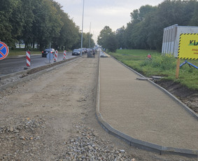 Trinkelių klojimas,aplinkos tvarkymas.bobcat vikšrinio pasl - Aplinkos tvarkymas, apželdinimas - 4 Aplinkos tvarkymas, apželdinimas - Trinkelių klojimas,aplinkos tvarkymas.bobcat vikšrinio pasl - 4