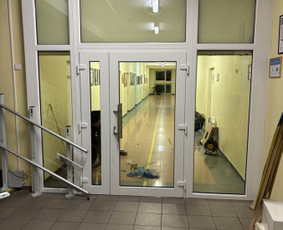 Pvc, Alu, Fasadinis Stiklo Sistemos montavimas ir pardavimas - Durų montavimas - 2 Durų montavimas - Pvc, Alu, Fasadinis Stiklo Sistemos montavimas ir pardavimas - 2