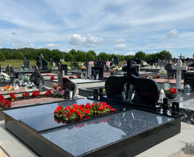 Paminklų gamyba - Kapų Meistras Edvinas Genutis - Kapų Tvarkymas, Paminklai - 1