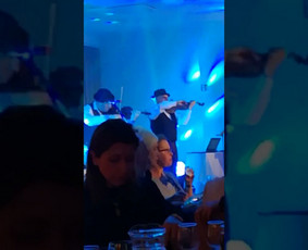 Smuikų duetas „kiber-bend“ - Renginiai, šventės - 1 Renginiai, šventės - Smuikų duetas „kiber-bend“ - 1