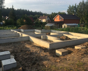 Pamatu irengimas , liejimas - Gręžtiniai (poliniai) pamatai - 2 Gręžtiniai (poliniai) pamatai - Pamatu irengimas , liejimas - 2