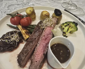 Užkandžiai ir karšti grill patiekalai / MB Grill pipiriukai / Darbų pavyzdys ID 3737629