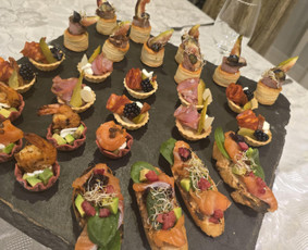 Užkandžiai ir karšti grill patiekalai - Užkandžių gaminimas - 1 Užkandžių gaminimas - Užkandžiai ir karšti grill patiekalai - 1