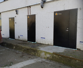 Durų remontas - &Scaron;arvuotos buto durys, laiptinės, rūsio, lauko, ginklinės dur - 2