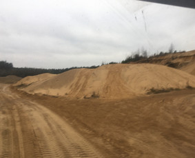 Smelis Zvyras skalda juodzemis Sijotas augalinis - Žvyras - 1 Žvyras - Smelis Zvyras skalda juodzemis Sijotas augalinis - 1