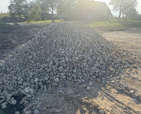 Smelis Zvyras skalda juodzemis Sijotas augalinis - Betono skalda - 1 Betono skalda - Smelis Zvyras skalda juodzemis Sijotas augalinis - 1