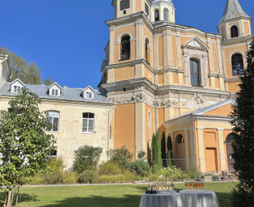 Šampano staliukas Panevėžy, Biržuose, Anykščiuose ir kitur - Šampano staliukas - 3 Šampano staliukas - Šampano staliukas Panevėžy, Biržuose, Anykščiuose ir kitur - 3