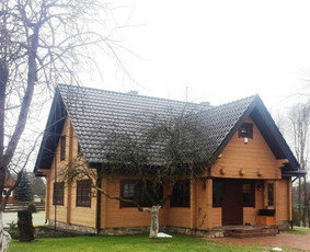 Rąstiniai namai ir pirtys, tašų gamyba ir obliavimas / UAB,,Lubas" / Darbų pavyzdys ID 3746651