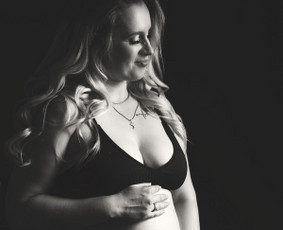 Nėščiosios fotosesija - Naujagimių/šeimos, portretų , produktų fotografė. + Dronas - 1