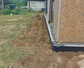 Fasado šiltinimo darbai - Pamatų šiltinimas - 2 Pamatų šiltinimas - Fasado šiltinimo darbai - 2