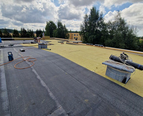 Bituminiai Prilydomi Plokšti Stogai / Stateksas / Darbų pavyzdys ID 3751457