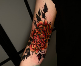 Tai buvo kitos tatuiruotės dengimas. Jeigu nedengiant iseitų mano nurodyta kaina.