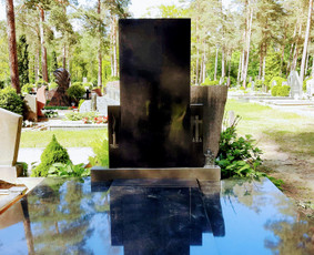 Paminklai,antkapiai,akmens plokštės. Kapų įrengimas. / M.M PAMINKLAI / Darbų pavyzdys ID 3753479