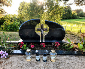Paminklai,antkapiai,akmens plokštės. Kapų įrengimas. / M.M PAMINKLAI / Darbų pavyzdys ID 3753503