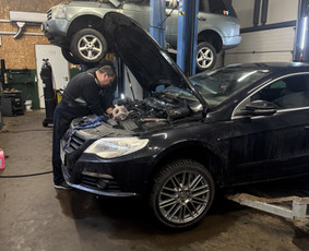 Automobilių servisas Vilniuje Autoelektrikas - Variklių remontas - 4 Variklių remontas - Automobilių servisas Vilniuje Autoelektrikas - 4