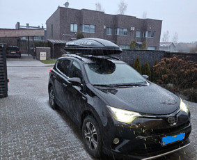 Stogo bagažinės Thule Xxl nuoma plius skersiniai - Stogo bagažinių nuoma - 2 Stogo bagažinių nuoma - Stogo bagažinės Thule Xxl nuoma plius skersiniai - 2