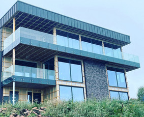 Stiklo, aliuminio ir nerūdijančio plieno sistemos. - Balkonų stiklinimas - 4 Balkonų stiklinimas - Stiklo, aliuminio ir nerūdijančio plieno sistemos. - 4