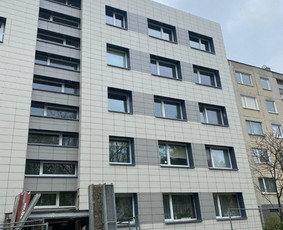 Ventiliuojami fasadai - renovacija - skardinimas - tvoros - Fasado apdaila plokštėmis - 3 Fasado apdaila plokštėmis - Ventiliuojami fasadai - renovacija - skardinimas - tvoros - 3