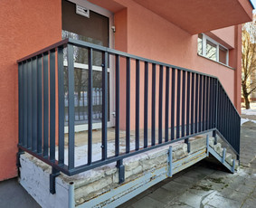 Metalo gaminiai - Šviestuvai - 1 Šviestuvai - Metalo gaminiai - 1