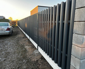 Tvorų įrengimas, vartų/vartelių gamyba ir montavimas - Metalinės tvoros - 3 Metalinės tvoros - Tvorų įrengimas, vartų/vartelių gamyba ir montavimas - 3