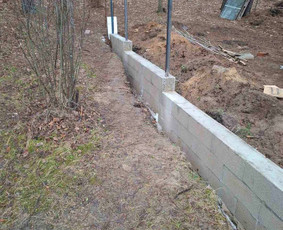 Tvorų įrengimas, vartų/vartelių gamyba ir montavimas - Tvoros pamatai, betonavimas - 4 Tvoros pamatai, betonavimas - Tvorų įrengimas, vartų/vartelių gamyba ir montavimas - 4