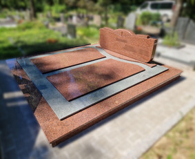 Paminklų gamyba - Paminklai, paminklų gamyba, kapų tvarkymas, plok&scaron;tės kapams - 2