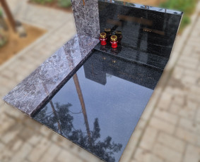 Kapaviečių dengimas plokštėmis, paminklų gamyba, kapų dekoravimas skaldele, granitinių tri nkelių dangos įrengimas ir kiti kapaviečių tvarkymo bei įrengimo darbai www.kapu.lt +37065688083