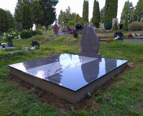 Akmeniniai Paminklai, kapavieciu tvarkimas,raidziu kalimas / LAIMONO SEBECKIO PI / Darbų pavyzdys ID 3770391