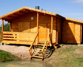 Mediniai laiptai, gamyba - Medinis sandėliukas nuo 1000 Eur - 1