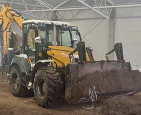 Žemės darbai ir technikos nuoma su operatoriumi - Šulinių kasimas - 1 Šulinių kasimas - Žemės darbai ir technikos nuoma su operatoriumi - 1